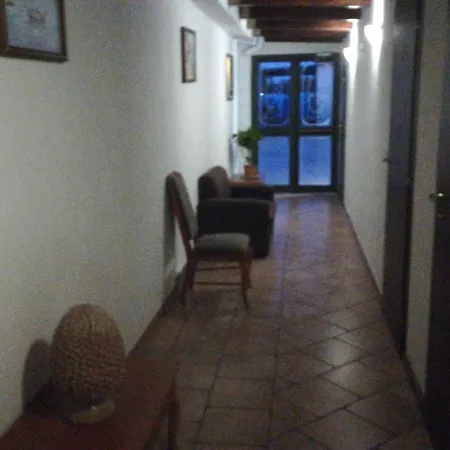 מלון Alphio's Garden