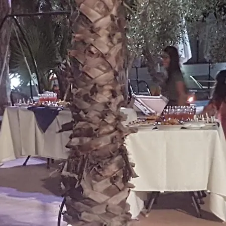 Alphio's Garden בלפאסו